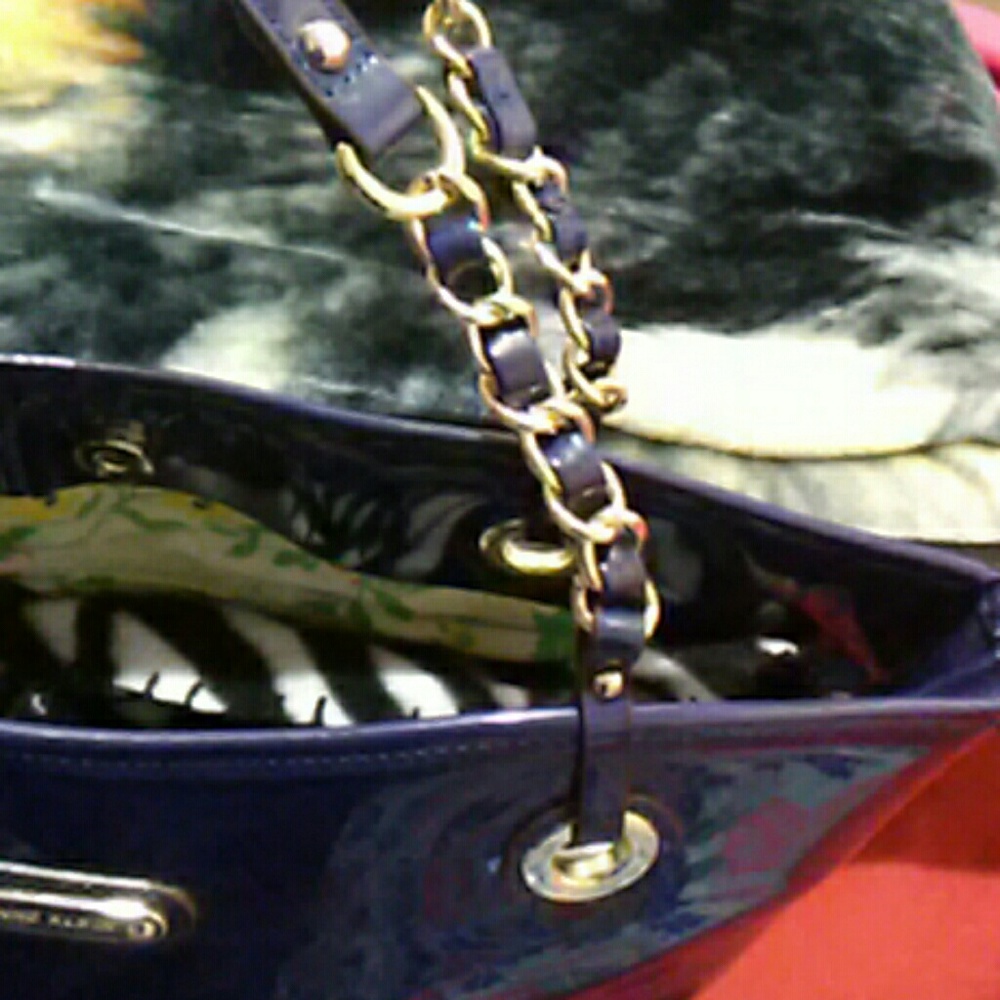 Purse - Picture 3 of 5